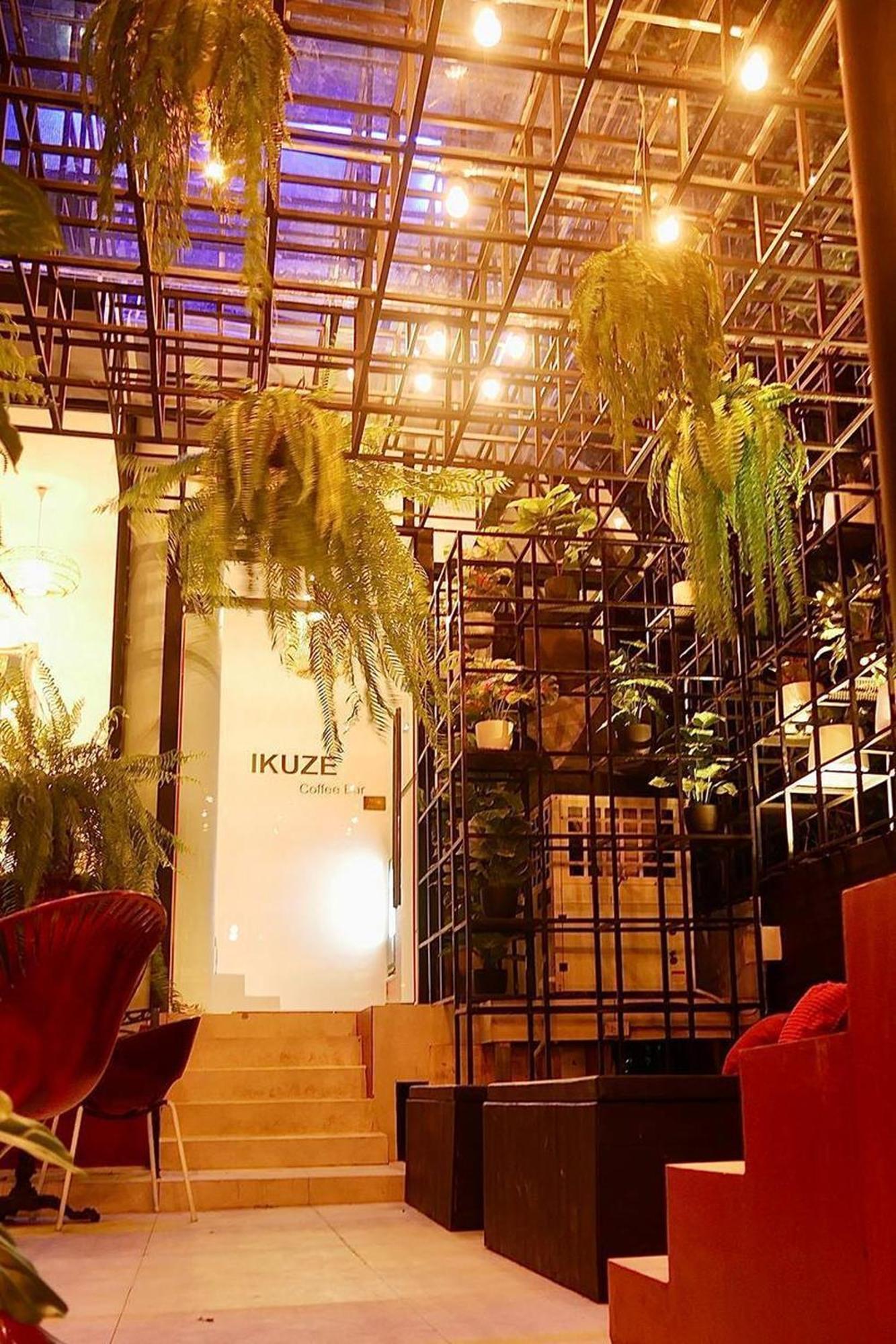 Blu Cabin Ari Stylish Gay Poshtel Bangkok Dış mekan fotoğraf