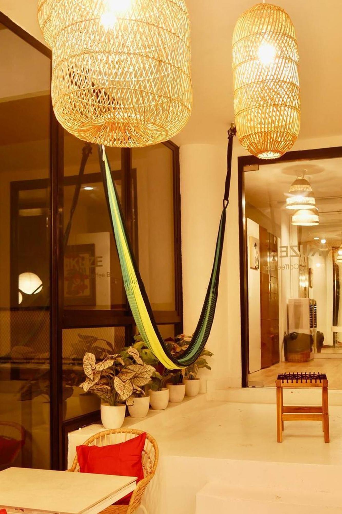 Blu Cabin Ari Stylish Gay Poshtel Bangkok Dış mekan fotoğraf