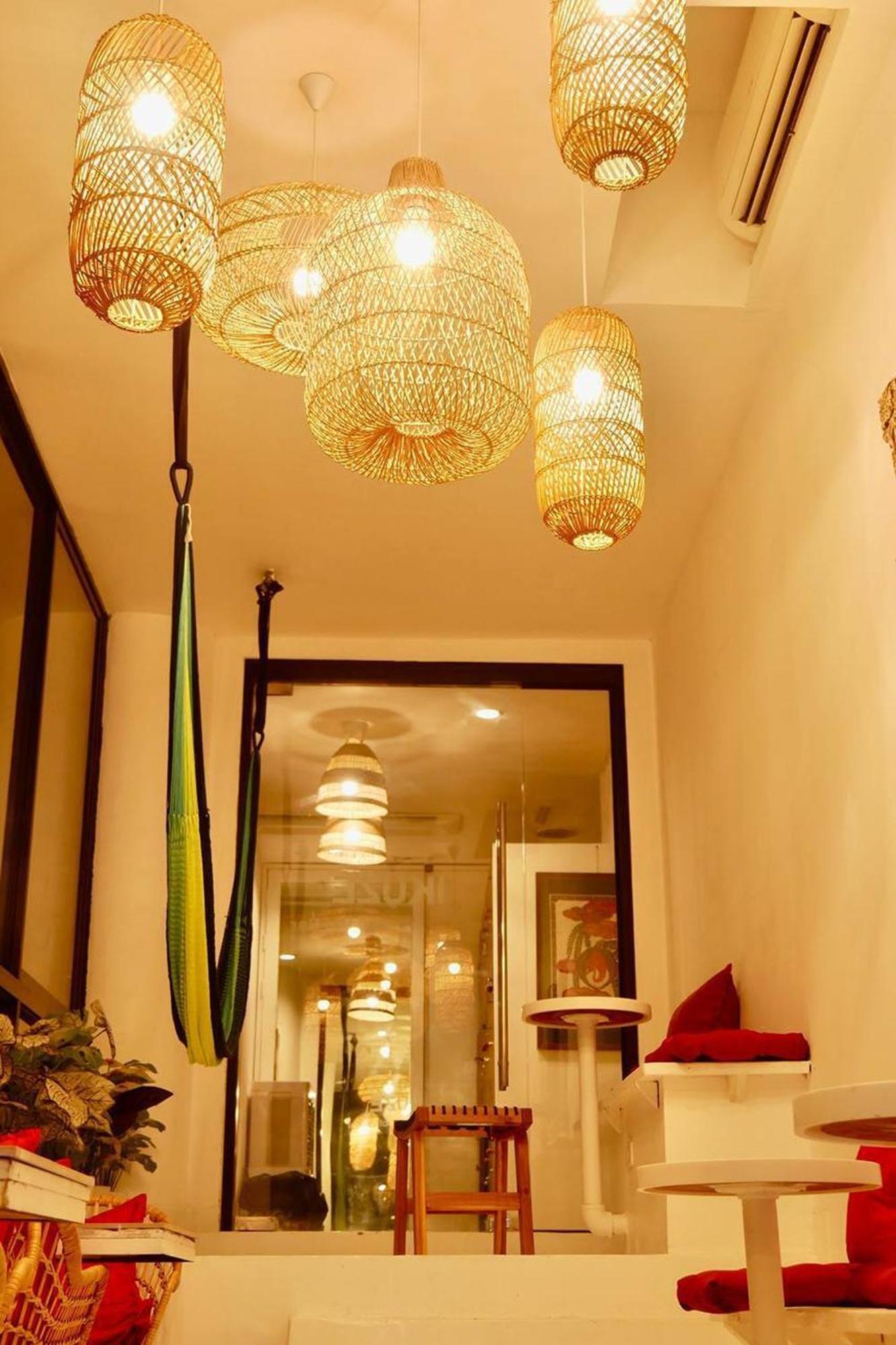 Blu Cabin Ari Stylish Gay Poshtel Bangkok Dış mekan fotoğraf