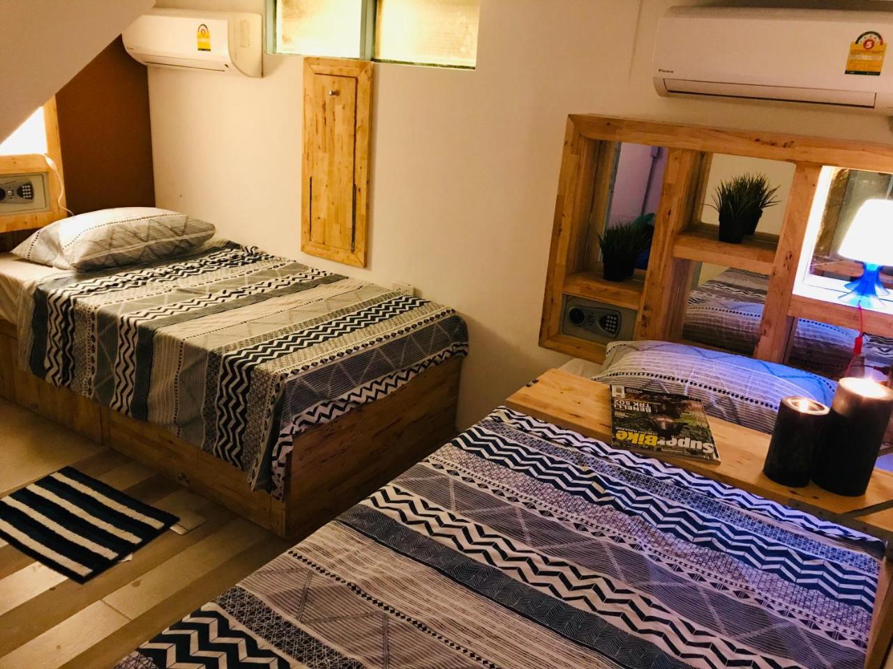 Blu Cabin Ari Stylish Gay Poshtel Bangkok Dış mekan fotoğraf